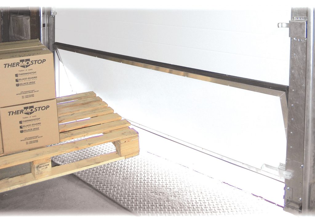 Breakfree 200 - Impactable Breakaway Dock Door